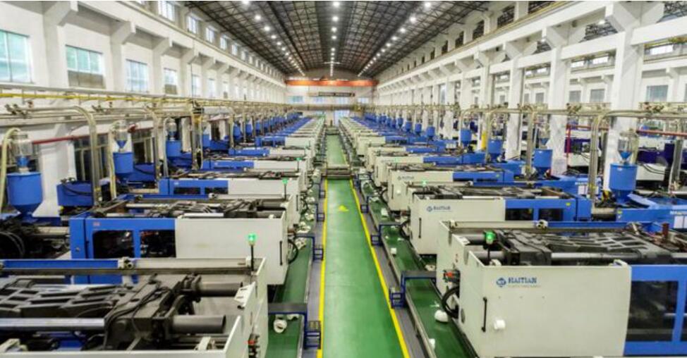 破浪前行，中國聯(lián)塑穩(wěn)抓新機遇加速搶灘新基建市場